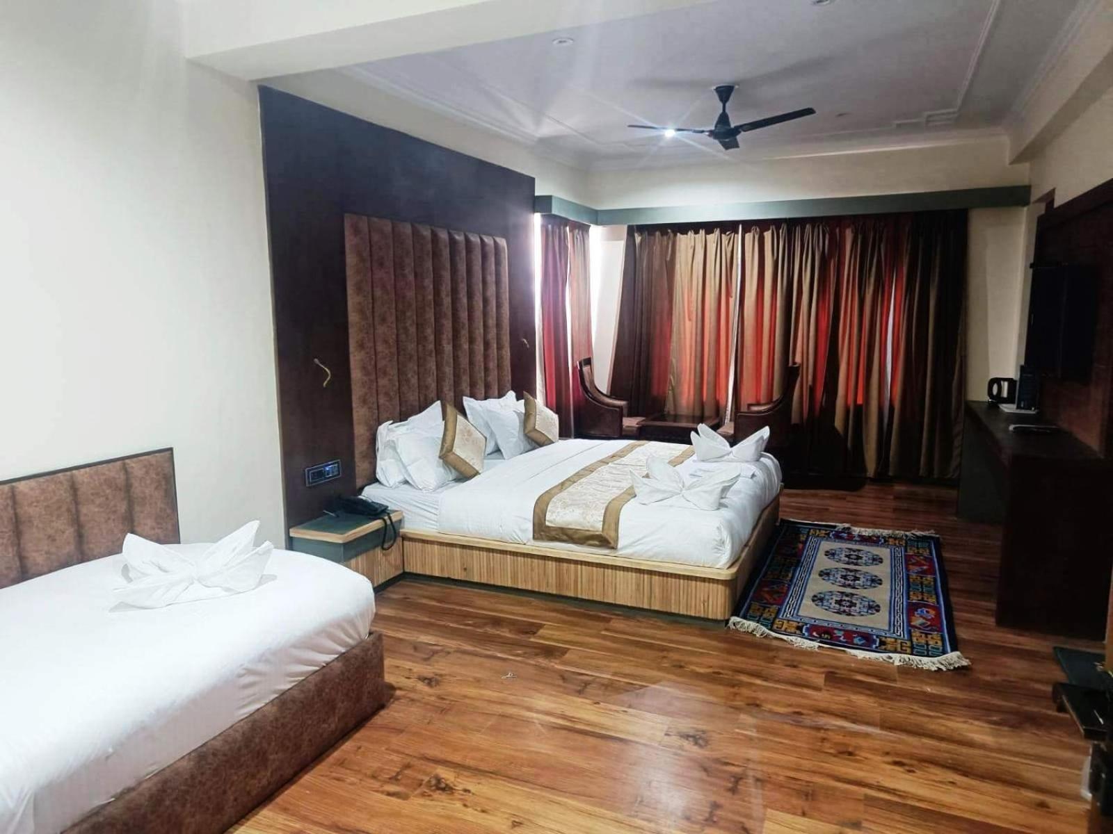 Hotel Ladakh Heaven Leh Dış mekan fotoğraf